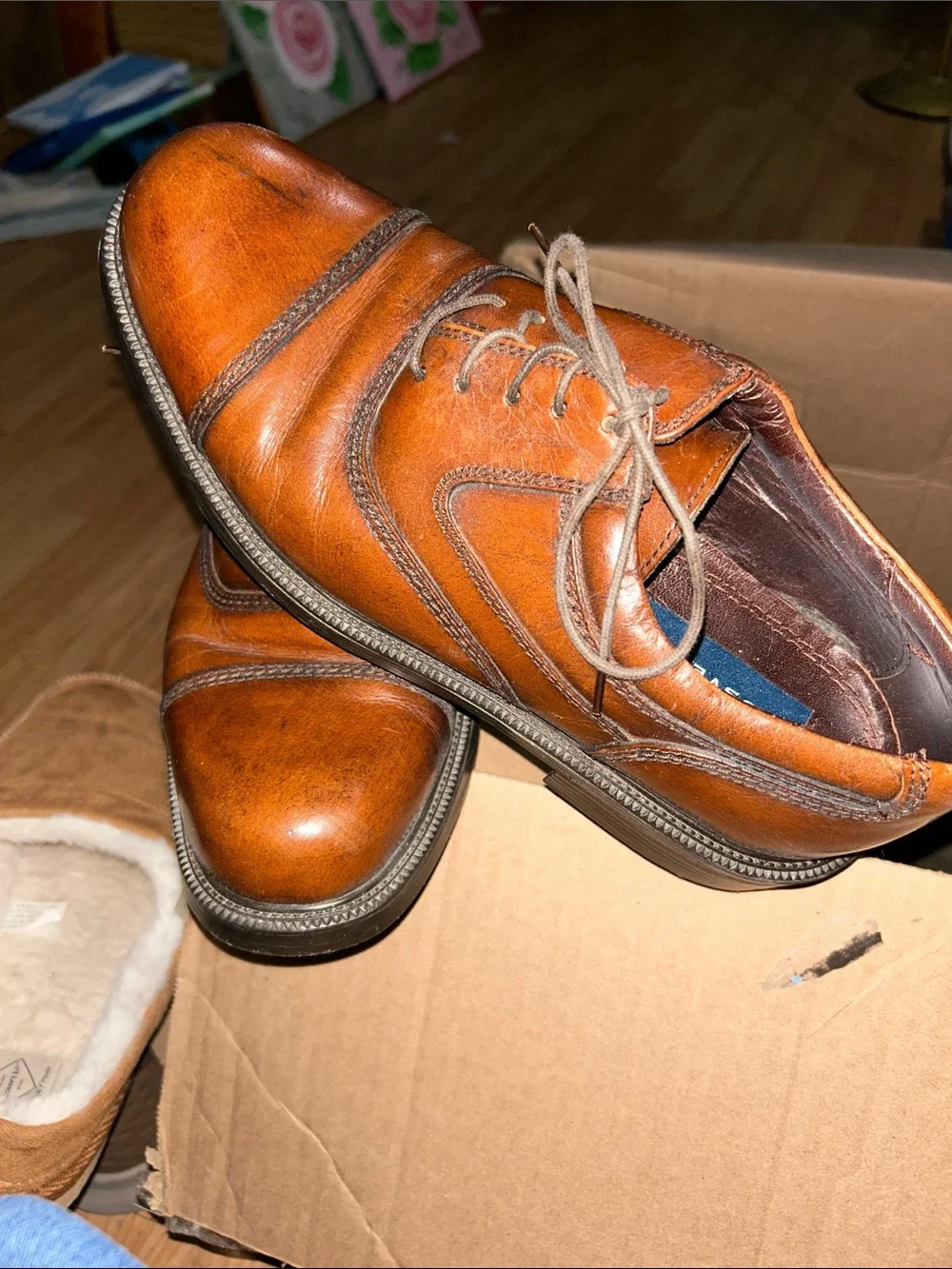 Sven Men's Brown Leather Cap-Toe Derby Oxfords